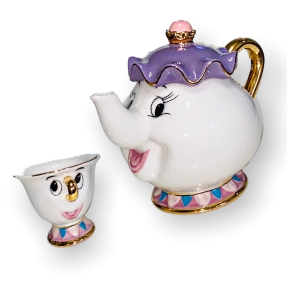 Disney’s Beauty and the Beast Porcelain Tea pot and Tea Cup Set